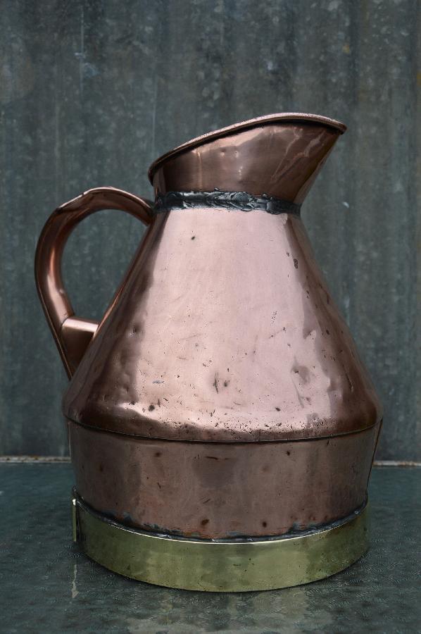 pichet en cuivre a calvados FAE534