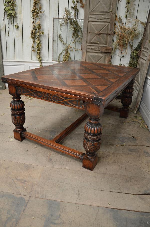 table en chene de style renaissance FAE572