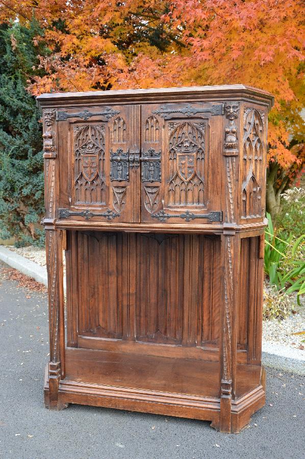 walnut cabinet gothic style FAE389