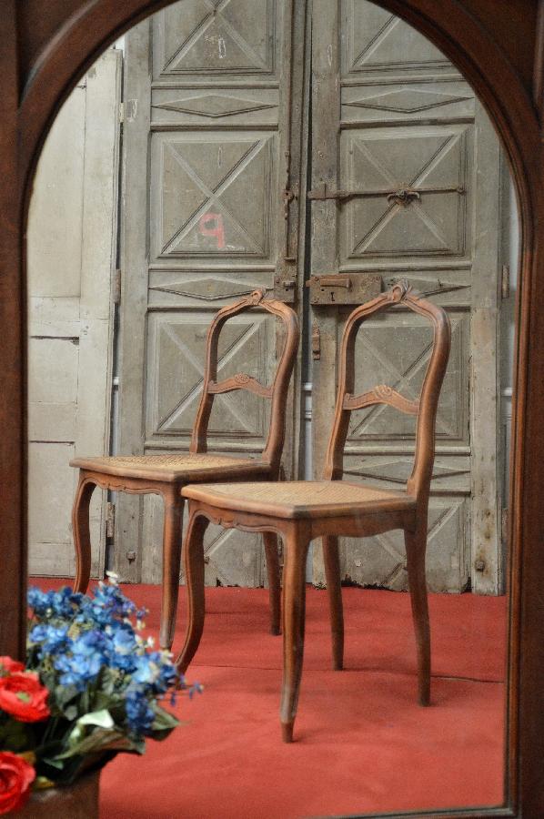 pair of chairs with caned seat FAE578