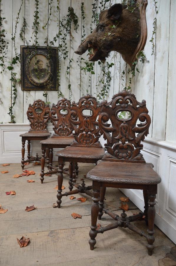 set of 4 chairs from lorraine FAE416