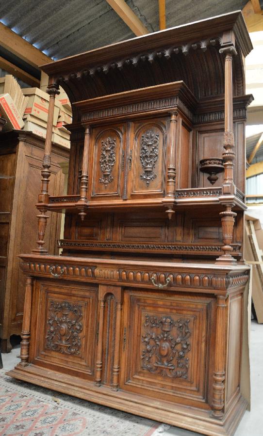 walnut buffet henri ii style FAE585
