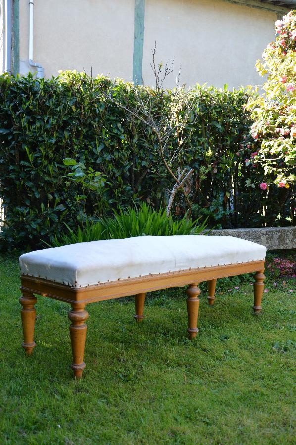 beechwood bench FAE352