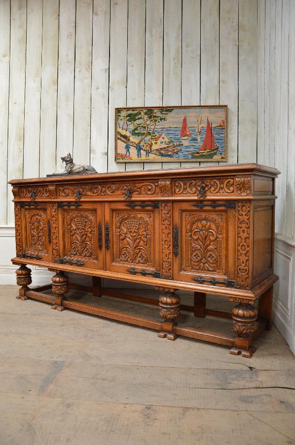 oak renaissance enfilade FAE341