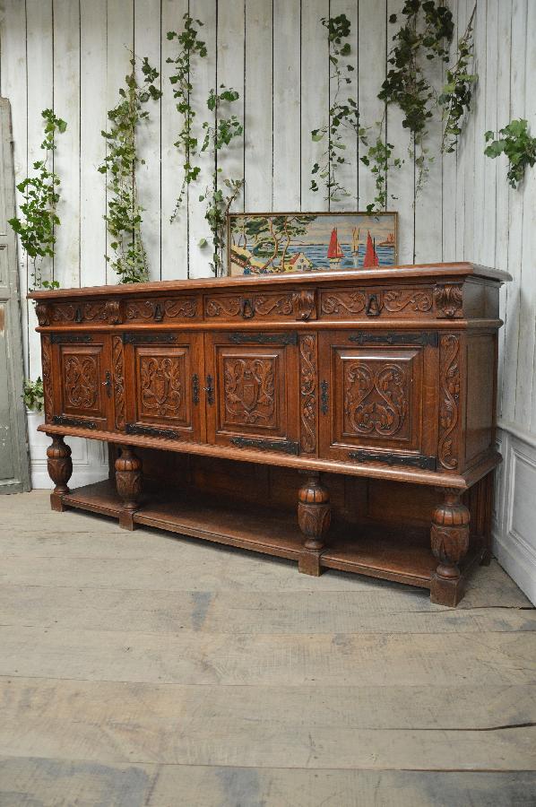 oak sideboard renaisance style FAE562