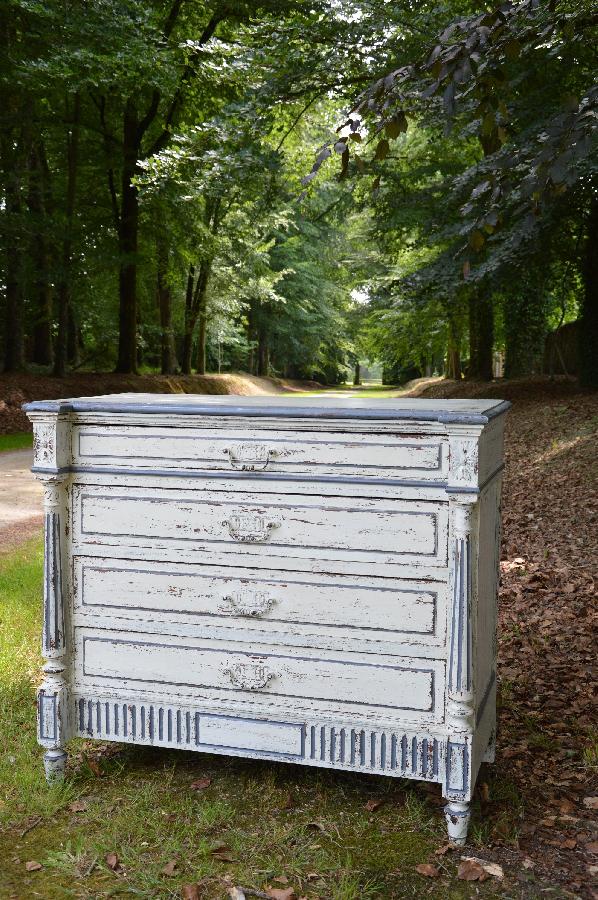 painted commode louis xvi style FAE255