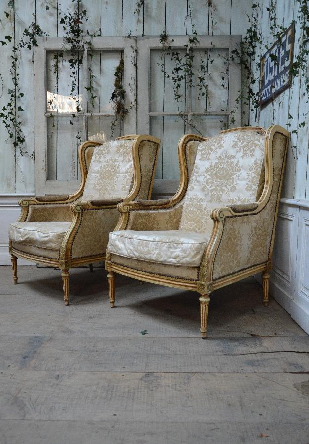 pair of painted armchairs louis xvi style FAE401