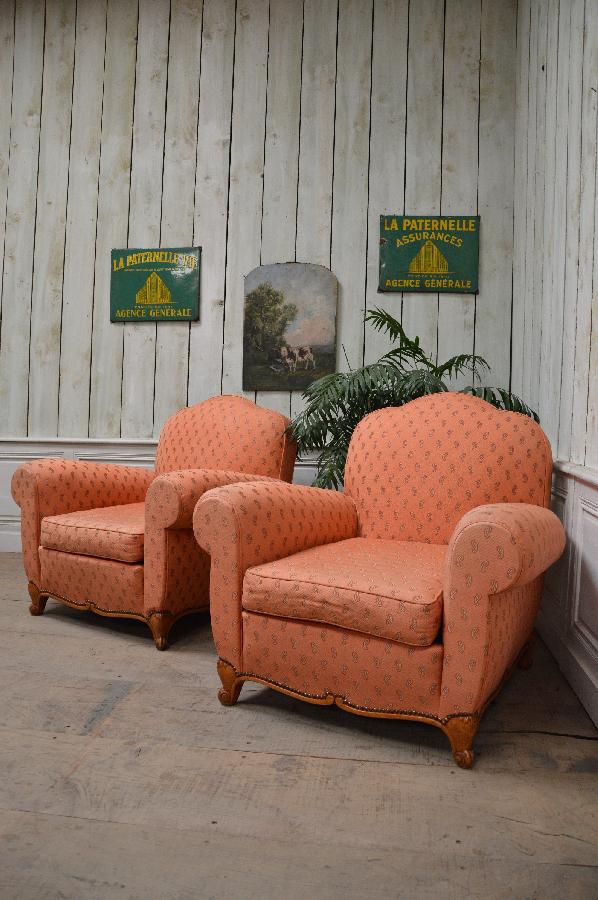 pair of club armchairs FAE288